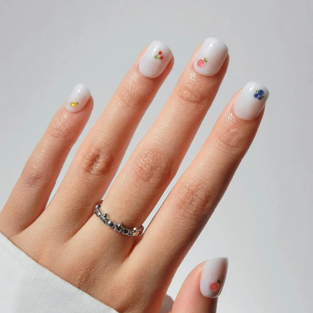 Elevate Your Summer Style with the Glamnetic Euro Summer Press-On Nail Collection